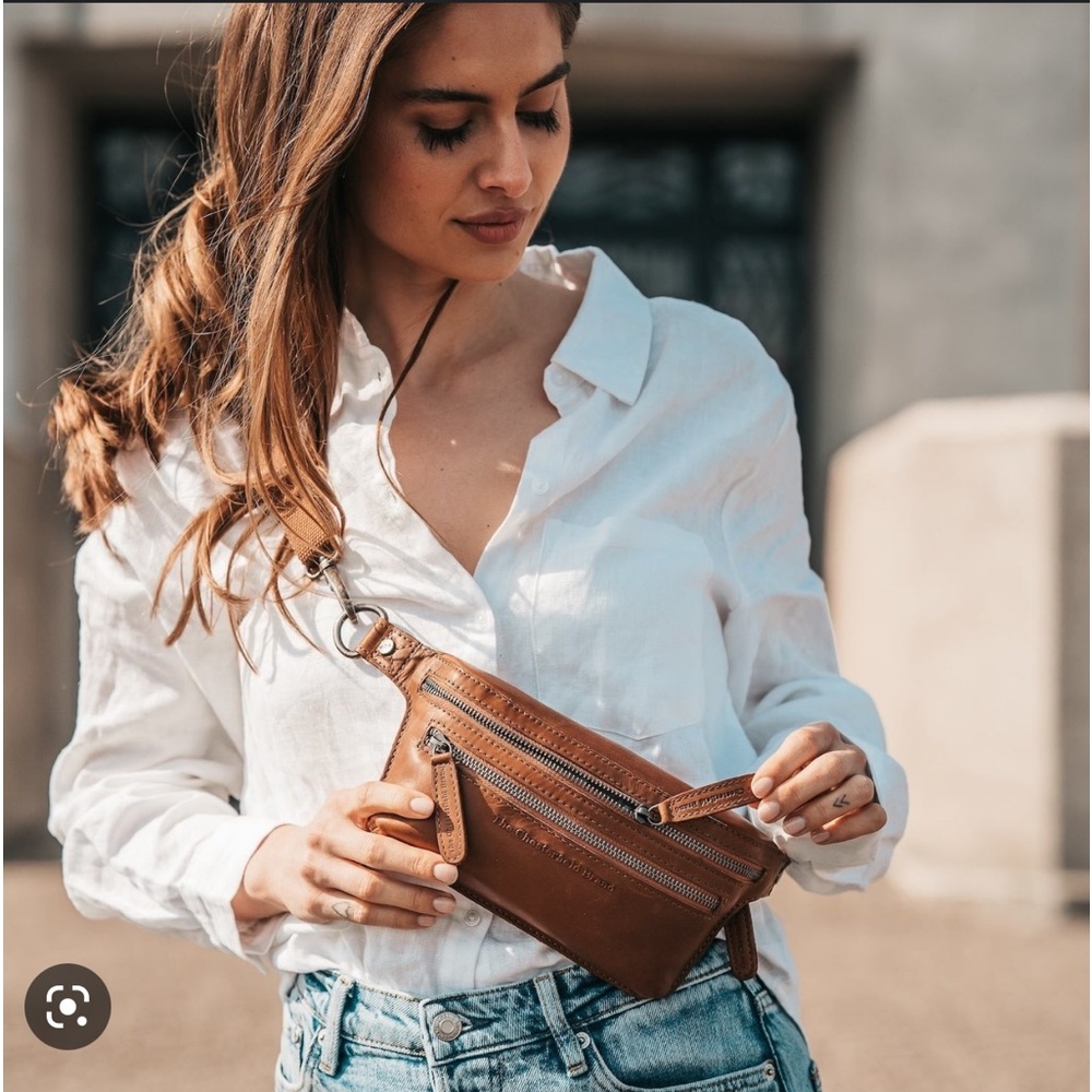 Spikes & sparrow bag